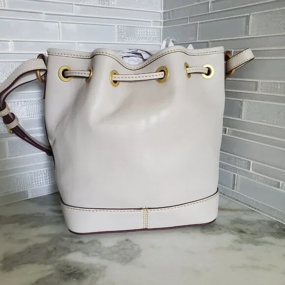 NWT - SET Dooney & Bourke Florentine Small Drawstring & Lg Zip Wristlet Ecru - Picture 5 of 16